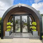 Seaview Glamping Inishowen Apartment