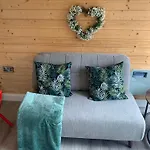 Seaview Glamping Inishowen Apartment